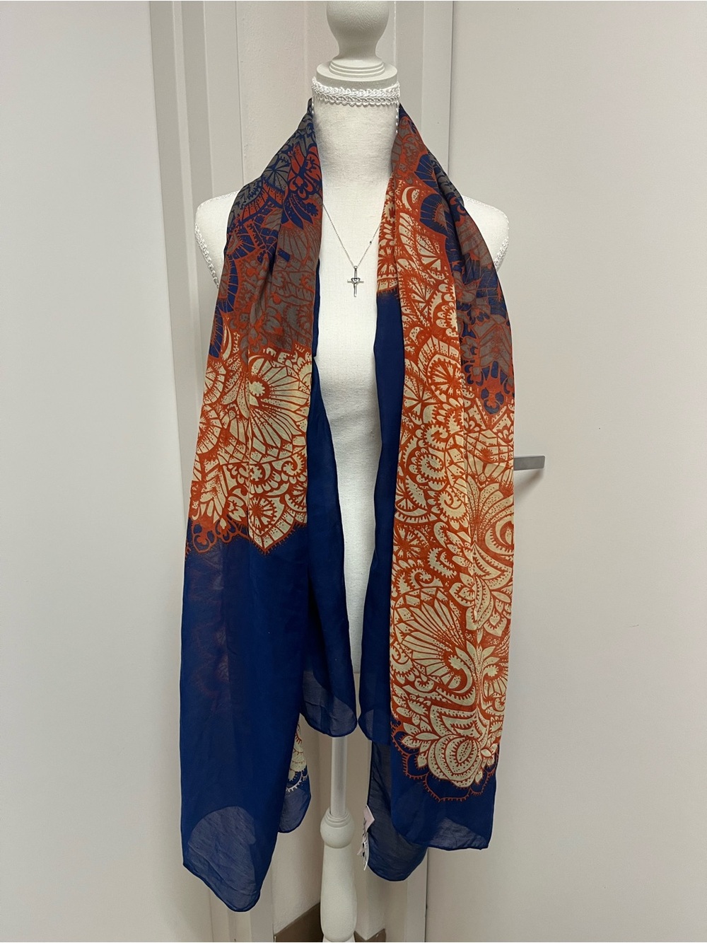 Lightweight Floral Pattern Scarf in Navy and Rust